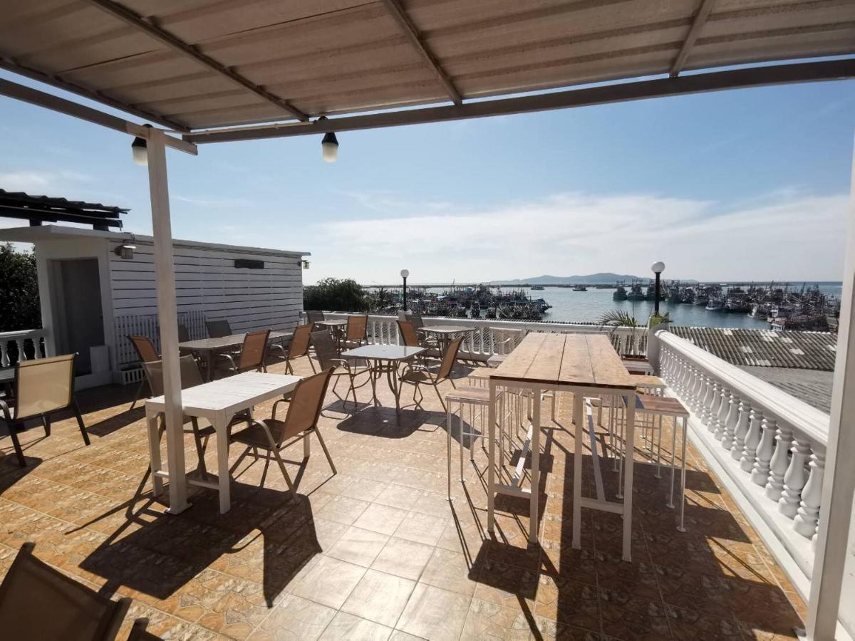 I Na Seaview Hostel Rayong Bagian luar foto